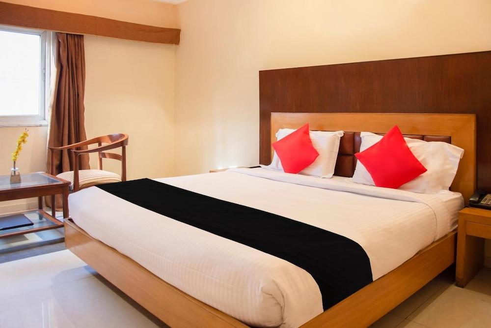 Collection O 2521 Hotel The Vinayak Гвалиор Экстерьер фото